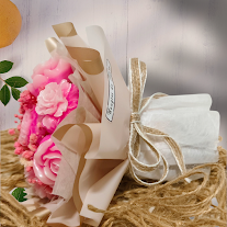 Mini Flower Bouquet and Scented Candle Surprise Gift for Family