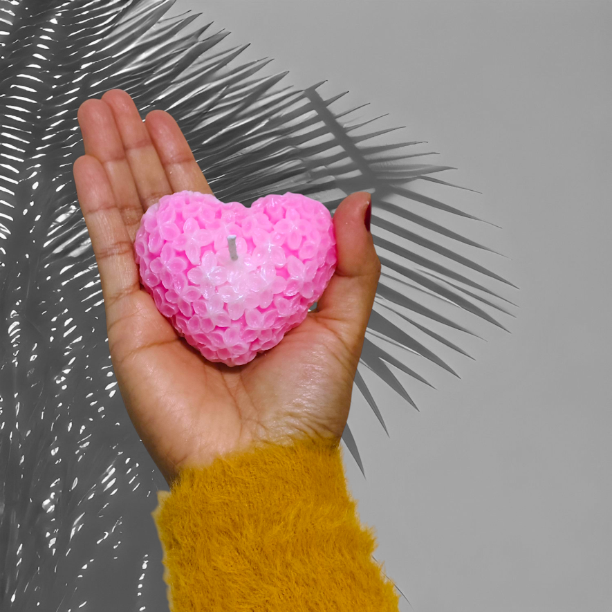 Heart Scented Candle – Romantic Gift & Elegant Home Décor